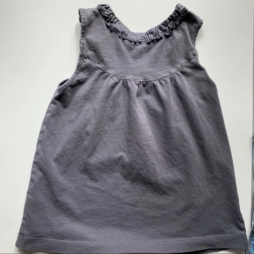 Old navy ruffle gray tank top size 8